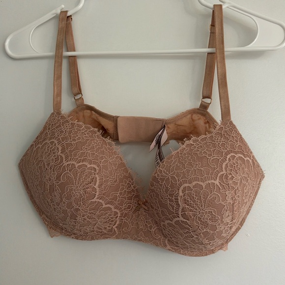 Victoria’s Secret Dream Angels Bra, 38C - Picture 1 of 6